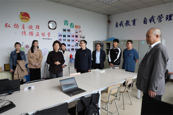 黄河水利职业技术学院召开五四青年节座谈会